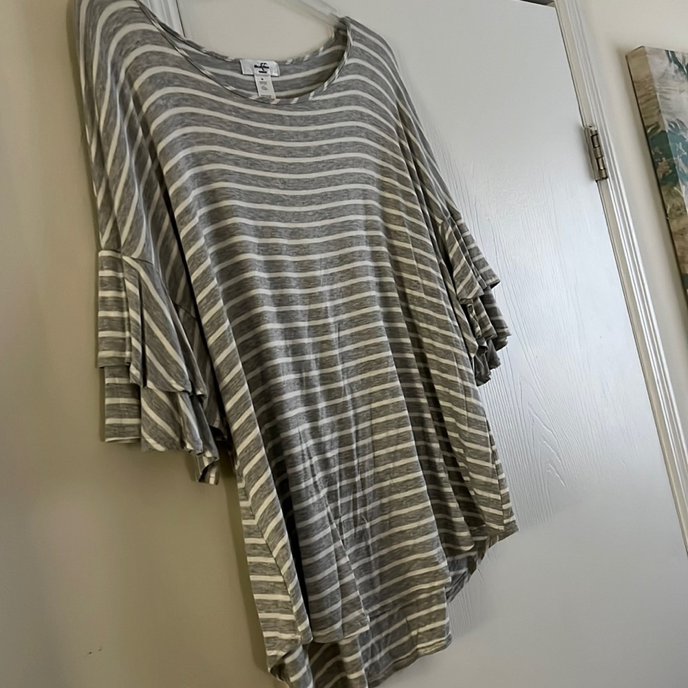 Grey / White stripe shirt with ruffle sleeves